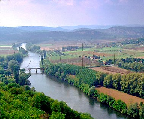 Dordogne River viewed from Domme a bastide town   built by Philippe III in 1280   Dordogne France  Aquitaine