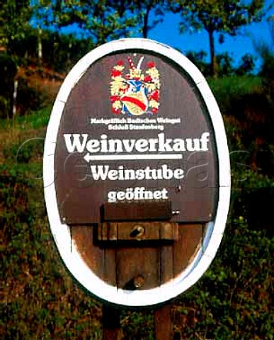 Sign pointing the way to Schloss Staufenberg and   its tasting room Durbach Baden Germany   Ortenau Bereich