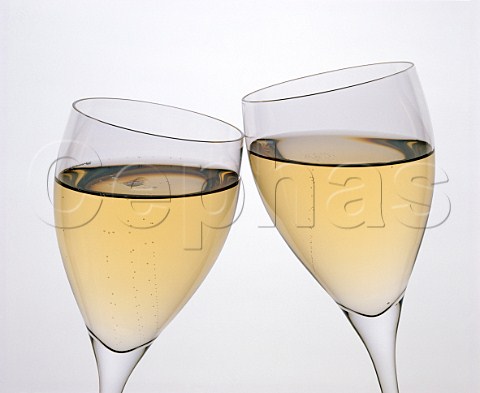 2 glasses of Champagne