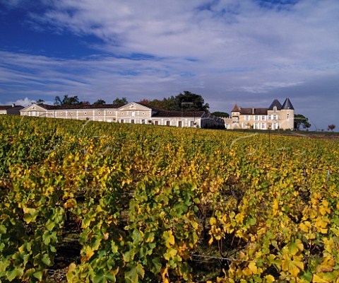 Chteau dYquem and chais viewed from its vineyard Sauternes Gironde France Sauternes  Bordeaux