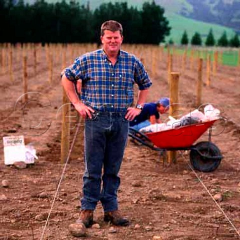 Larry McKenna oversees the planting of his   new property Escarpment   Martinborough New Zealand    Wairarapa