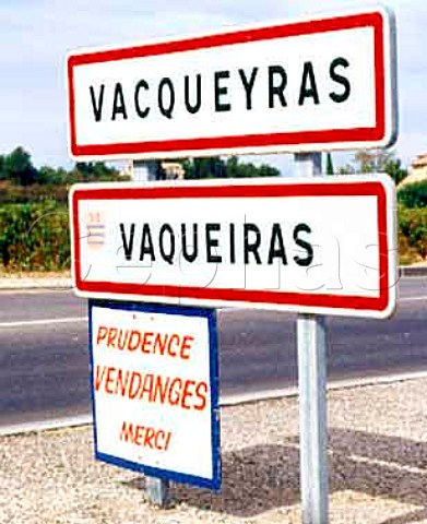 Grape harvest warning sign Vacqueyras   Vaucluse France