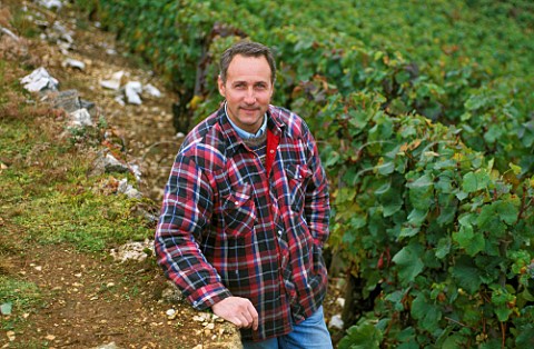 Etienne Grivot of Domaine Jean Grivot   in Aux Brules vineyard VosneRomane   Cte dOr France