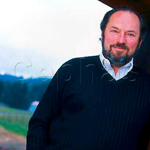 Paul Hart owner of Rex Hill Vineyards Newberg   Oregon USA      Willamette Valley