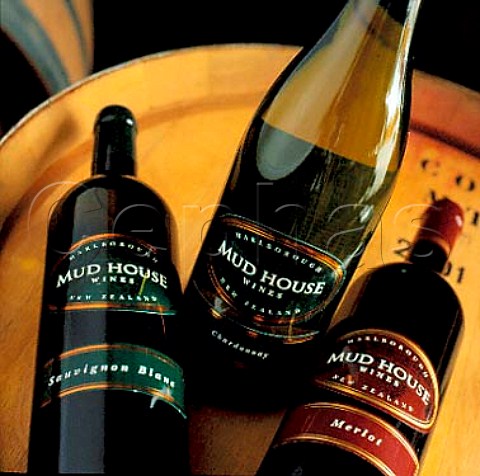 Bottle of Mud House wines Marlborough New Zealand