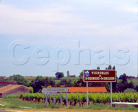 Sign at the start of StGeorgesStmilion with the   church of StGeorges behind  Gironde France   StGeorgesStmilion  Bordeaux