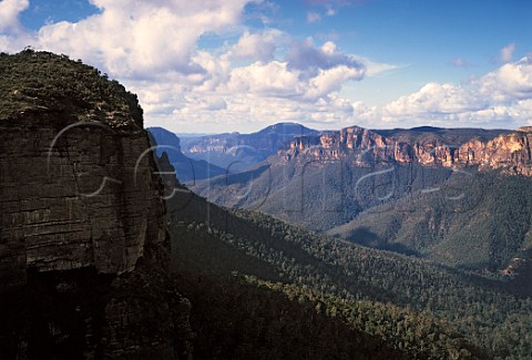 Grose Valley and Pulpit Rock in Blue Mountains World   Heritage National Park New South Wales  Australia