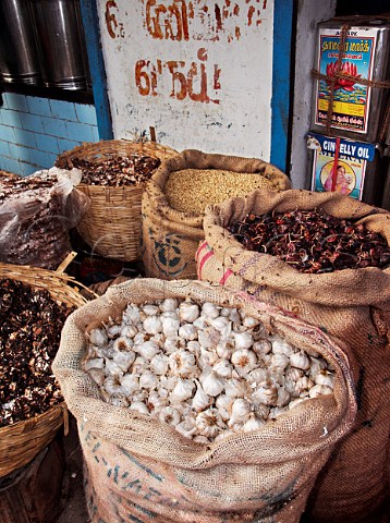 Garlic bulbs and dried cherries for sale Chennai   Madras India