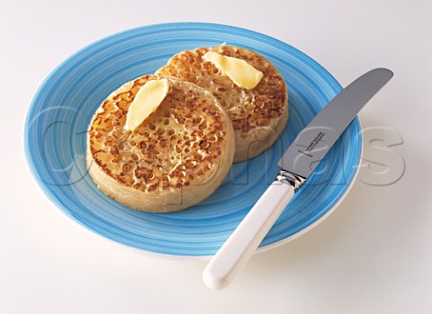 Buttered crumpets