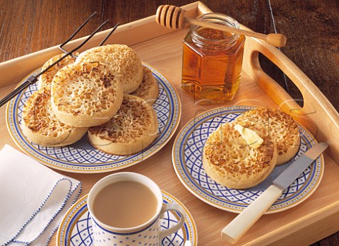 Buttered crumpets