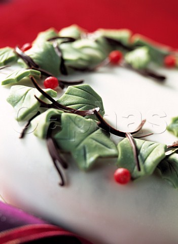 Christmas Christmas cake with ivy decoration