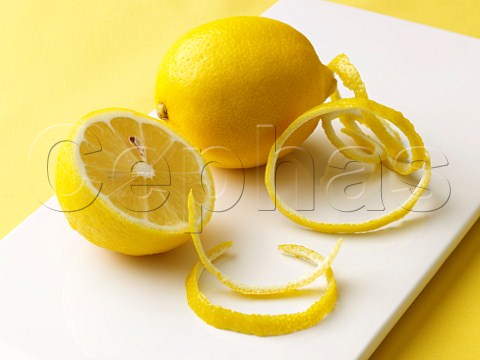 Lemons and peel