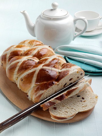 Easter hot cross loaf