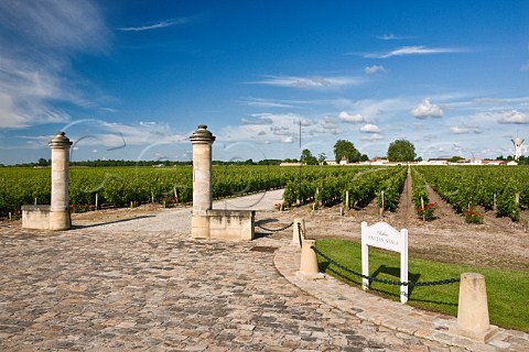 Entrance to Chteau RauzanSgla and its vineyards Margaux Gironde France Margaux  Bordeaux