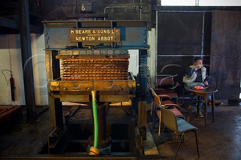 The Hydraulic Beare press  Wilkins Cider Landsend Farm Mudgley Wedmore Somerset England
