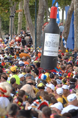 Runners at the start of the Marathon du Mdoc Pauillac  Gironde Aquitaine France