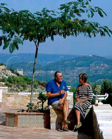 Comte Henri de StVictor died 2013 and his wife Catherine   enjoy a glass of their Chteau de Pibarnon ros    La CadiredAzur Var France  AC Bandol