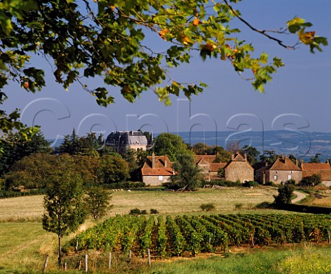 Chteau du Thil and vineyard at Chenves near Buxy SaneetLoire France    Cte Chalonnaise