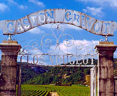 Gaston Grivot gateway in the wall of the   Clos de Vougeot Vougeot Cte dOr France  Cte de Nuits
