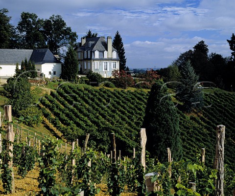 Chteau Jolys and its vineyard near Pau  PyrnesAtlantiques France   Juranon