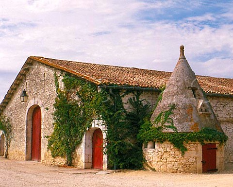 Chais and dovecot at Chteau la Jaubertie   Colombier Dordogne France   Bergerac  Monbazillac