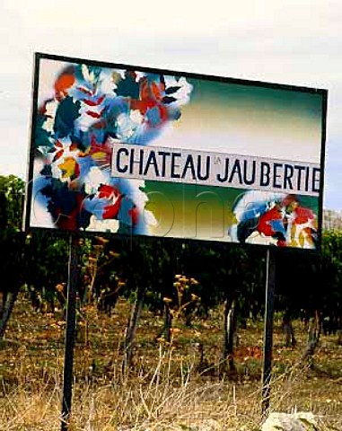 Sign of Chateau la Jaubertie Colombier Dordogne   ACsBergerac and Monbazillac