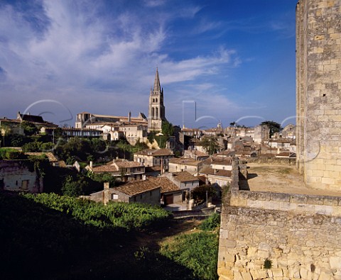 Stmilion and its bell tower with the Kings Tower in foreground  Gironde France   Saintmilion  Bordeaux