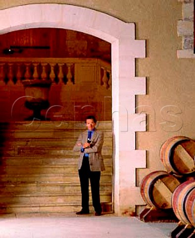 Anthony Barton died 2022 in Chai Thomas at Chteau Langoa   StJulien Gironde France  Mdoc  Bordeaux