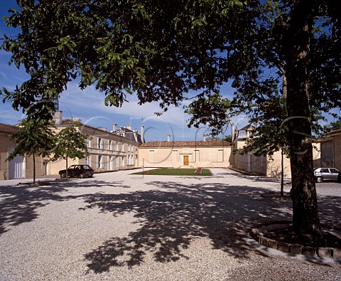 The courtyard between Chteau LovilleLasCases   left and Chteau LovillePoyferr right   StJulien Gironde France    Mdoc  Bordeaux