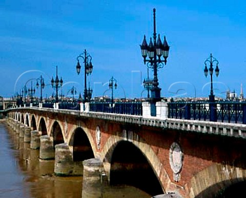 Pont de Pierre over the Garonne River Bordeaux   Gironde France