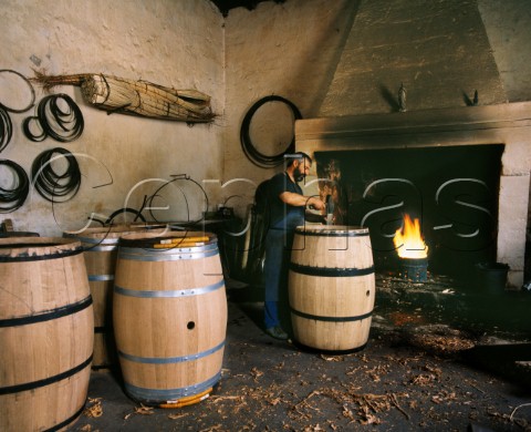 Alain Nunes at work in the cooperage of Chteau Margaux Margaux  Gironde France Mdoc  Bordeaux