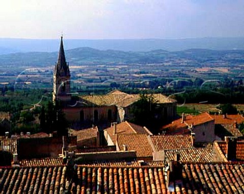 Rooftops of Bonnieux Vaucluse France   Ctes du Lubron