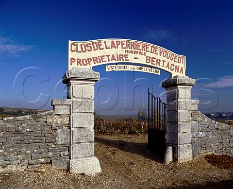 Gateway to Clos de la Perrire de Vougeot  a   monopole in the ownership of Domaine Bertagna   Vougeot Cte dOr France   Cte de Nuits