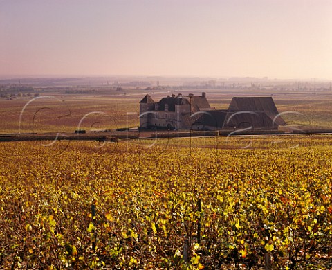 Chteau du Clos de Vougeot in its walled vineyard viewed over Les Petits Musigny vineyard Cte dOr France Cte de Nuits Grand Cru