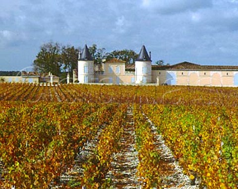 Chteau Lilian Ladouys viewed over its autumnal   vineyard StEstphe Gironde France   Mdoc Cru Bourgeois Suprieur