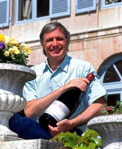 Former winemaker JeanPierre De Smets with a Jeroboam of Clos des Forets StGeorges  Domaine de lArlot   PrmeauxPrissey Cte dOr France   NuitsStGeorges  Cte de Nuits