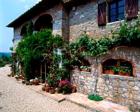 The house of Riecine a small estate high in the   hills above Gaiole in Chianti Tuscany Italy  Chianti Classico
