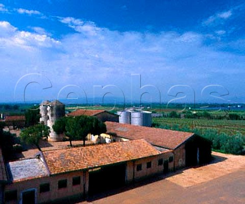 The old buildings of Casale del Giglio to which has   now been added a large modern winery to handle the   grapes from its 180ha vineyard     Borgo Montello Lazio Italy   DOC Aprilia