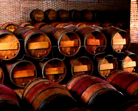 French oak barrels holding a blend of Cabernet   Sauvignon 90  Merlot in the cellars of Carlos   Falco  Marques de Grinon on his estate of Valdepusa   at Malpica de Tajo west of Toledo Spain