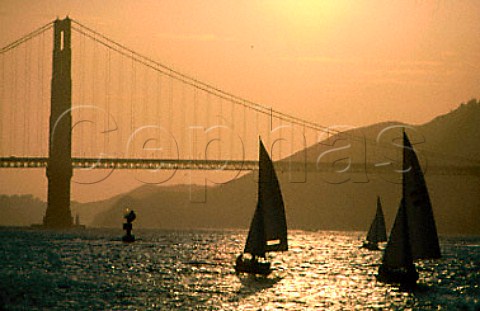 Golden Gate Bridge at sunset   San Francisco California