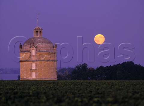 Moonrise behind the pigeonnier of Chteau Latour with the Gironde estuary beyond  Pauillac Gironde France   Bordeaux  Mdoc