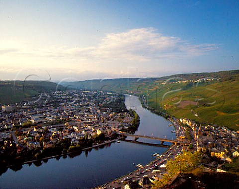 BernkastelKues and the Mosel River seen from Burg   Landshut  Germany  Mosel