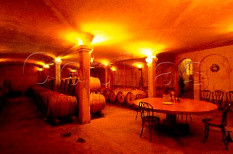 Hamilton Russell Estate  barrel cellar   and tasting table Hermanus Cape   Province South Africa