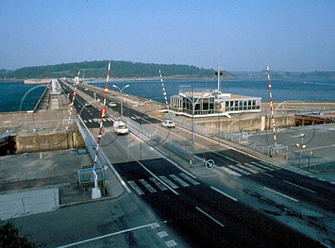 Usine Maremotrice de la Rance  Frances first hydroelectric tidal power station Near Dinard Brittany France     