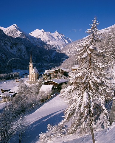 StVincent Church in the village of Heiligenblut at the foot of the Grossglockner mountain Carinthia Austria