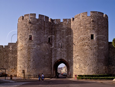 Porte StAntoine AiguesMortes Gard France