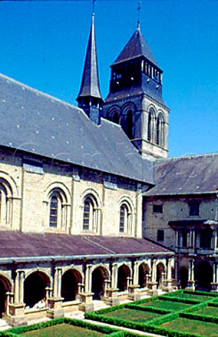 Cloister of Fontevraud Abbey    MaineetLoire France    Pays de la Loire