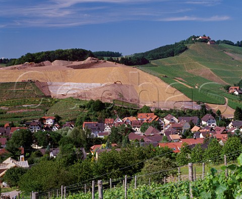 Massive reconstruction of part of the Schlossberg  vineyard of Schloss Staufenberg above Durbach Baden Germany   Grosslage Frsteneck