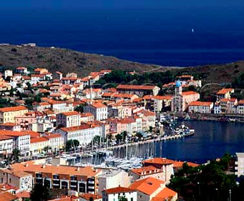 The harbour of PortVendres PyrnesOrientales   France     ACs Collioure  Banyuls