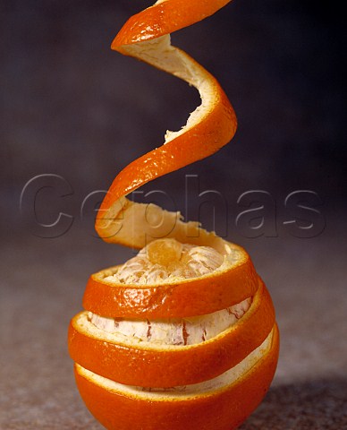 Spiralpeeled orange